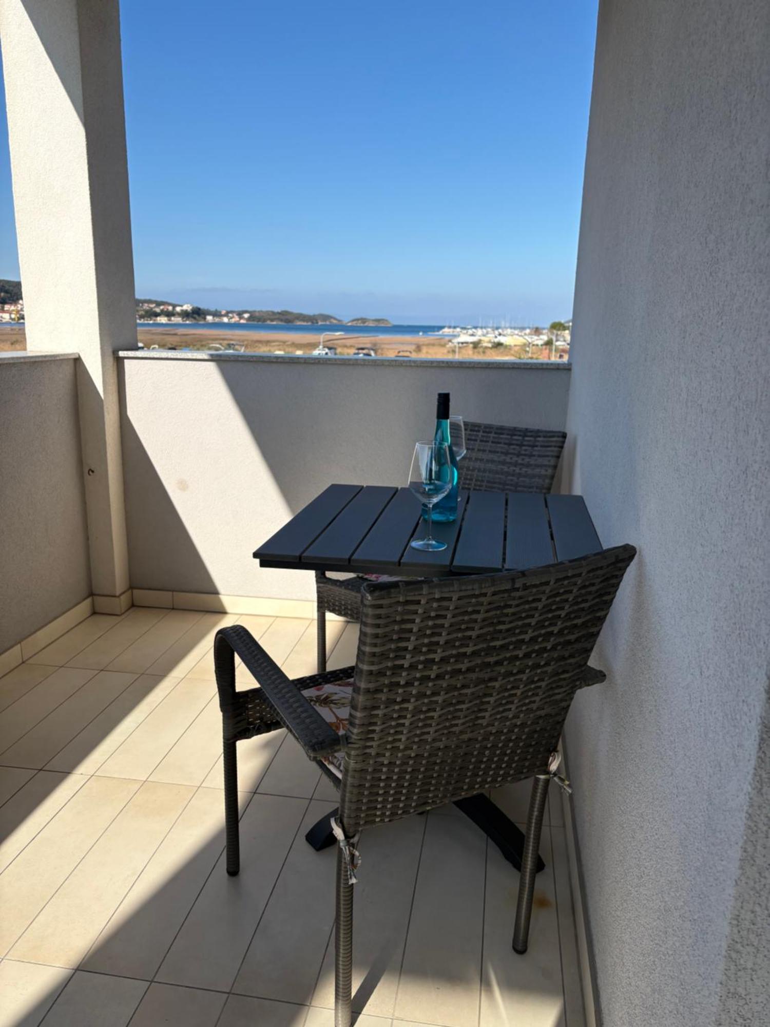 Apartman Belisima Deluxe Супетарська Драґа Екстер'єр фото